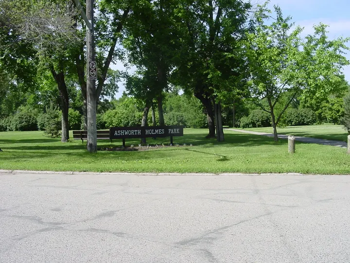 Ground-level photograph of Ashworth Holmes Park from the city park map.