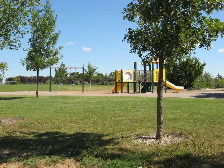 Ground-level photograph of Forest Park from the city park map.