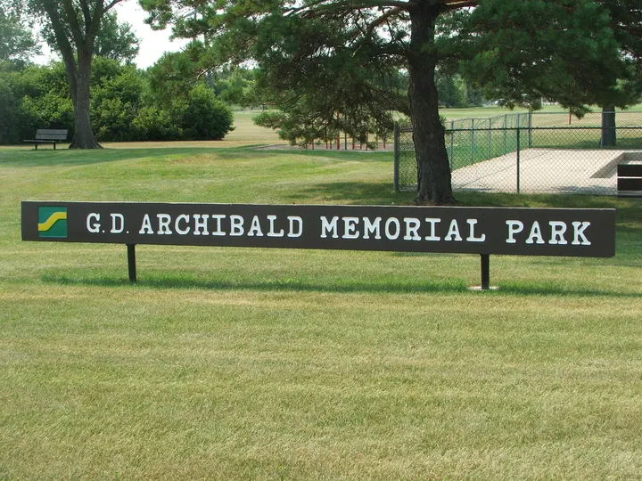 Ground-level photograph of G.D. Archibald Memorial Park from the city park map.