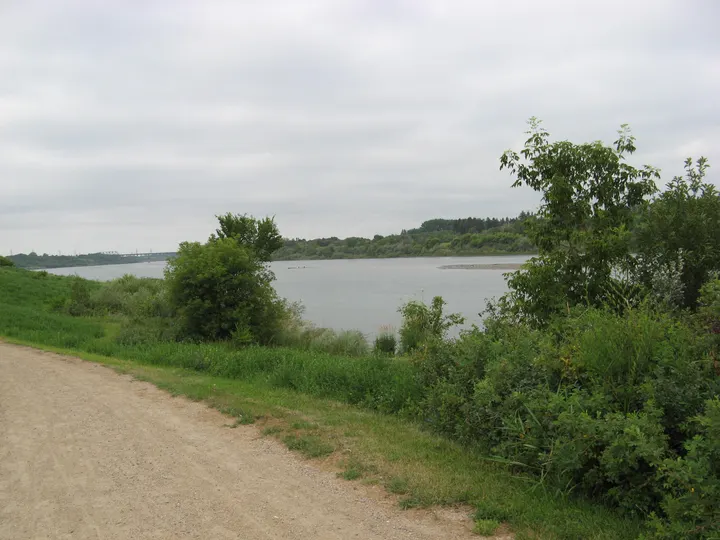 Ground-level photograph of Gabriel Dumont Park from the city park map.