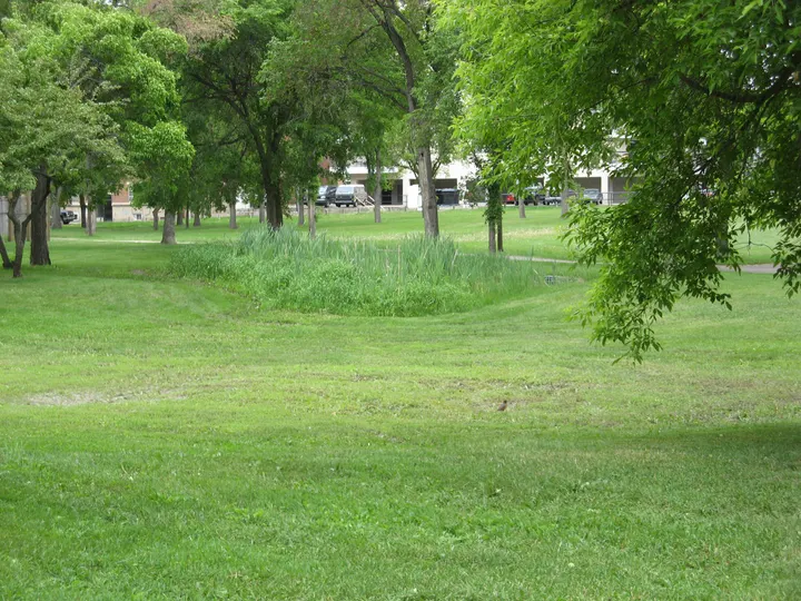 Ground-level photograph of Kinsmen Park from the city park map.