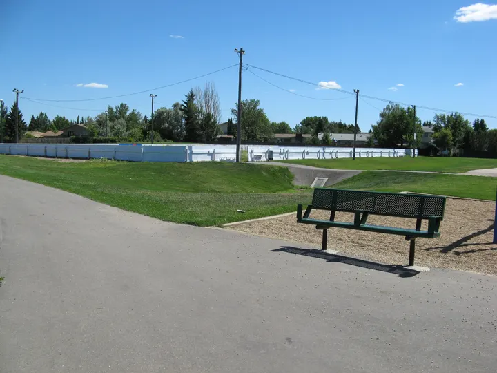 Ground-level photograph of Robert Hunter East Park from the city park map.