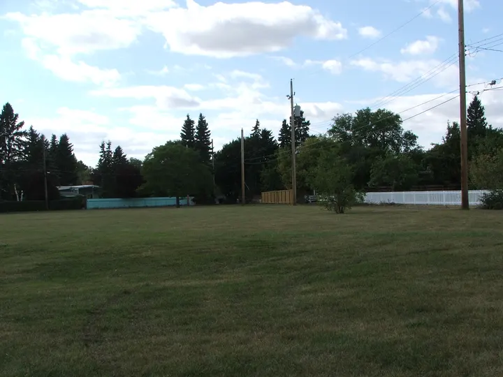 Ground-level photograph of Rod V. Real Park from the city park map.